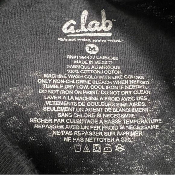 A-Lab “everything ends live while you can” Short Sleeve Shirt Size Medium - Picture 3 of 6